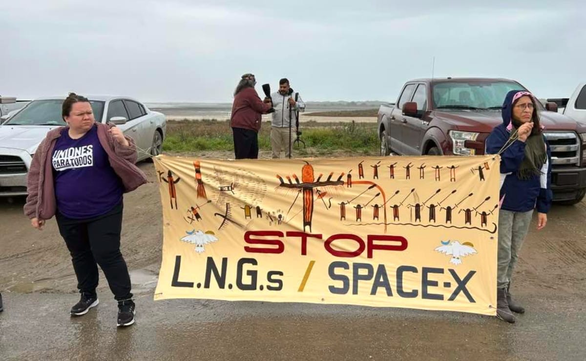 protesting texas lng and spacex
