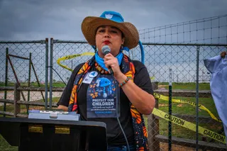 ‘Unify to Dilley’ Inspires Hundreds to Converge Outside CoreCivic's Family Concentration Camp