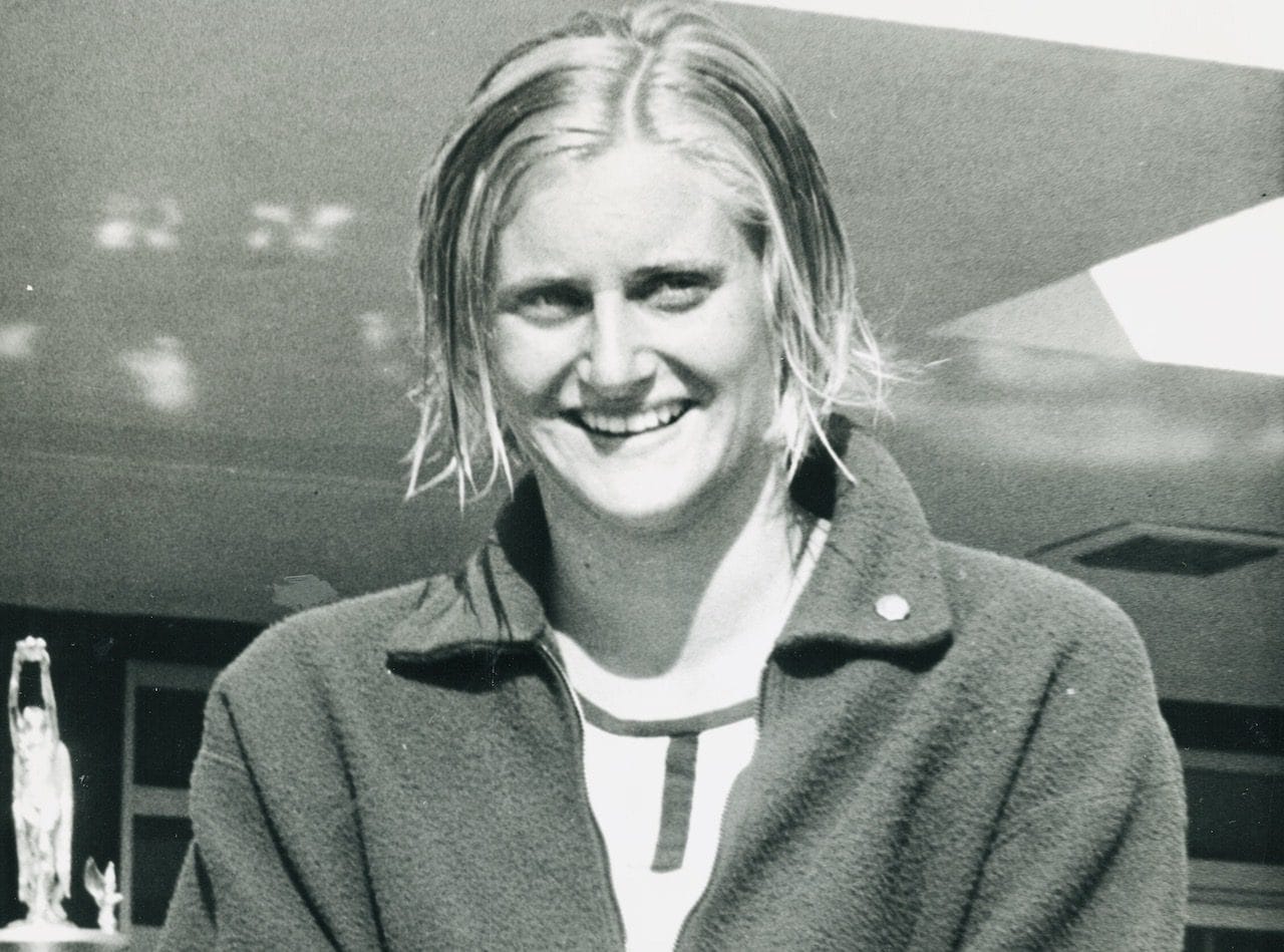 When Karen Moe Set The  First Of Four World Records Over 200m Butterfly En Route To Olympic Gold