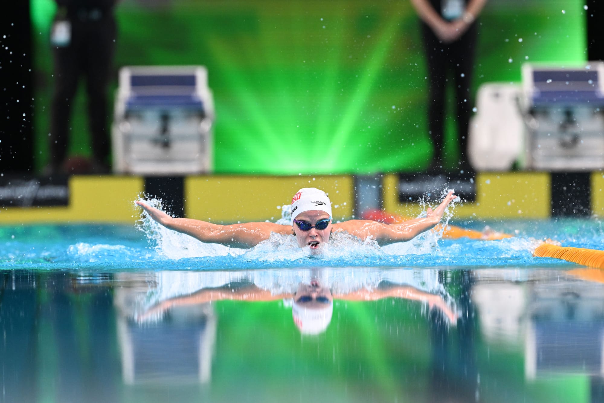 Dekkers Dolphins Under 2:05 After 4 Near Misses & Pallister Adds 800 To Glasgow Roster