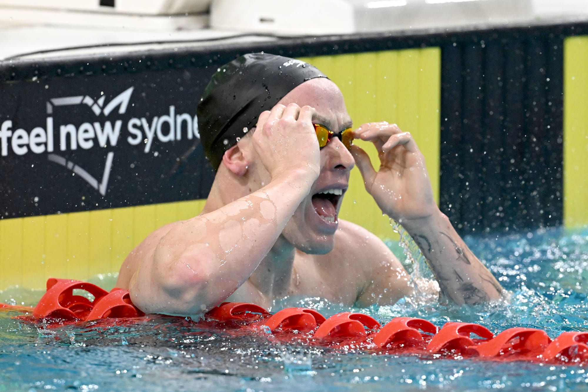 Short Leaps To 7:36: Fastest 800 Free In History Of Textile Suits