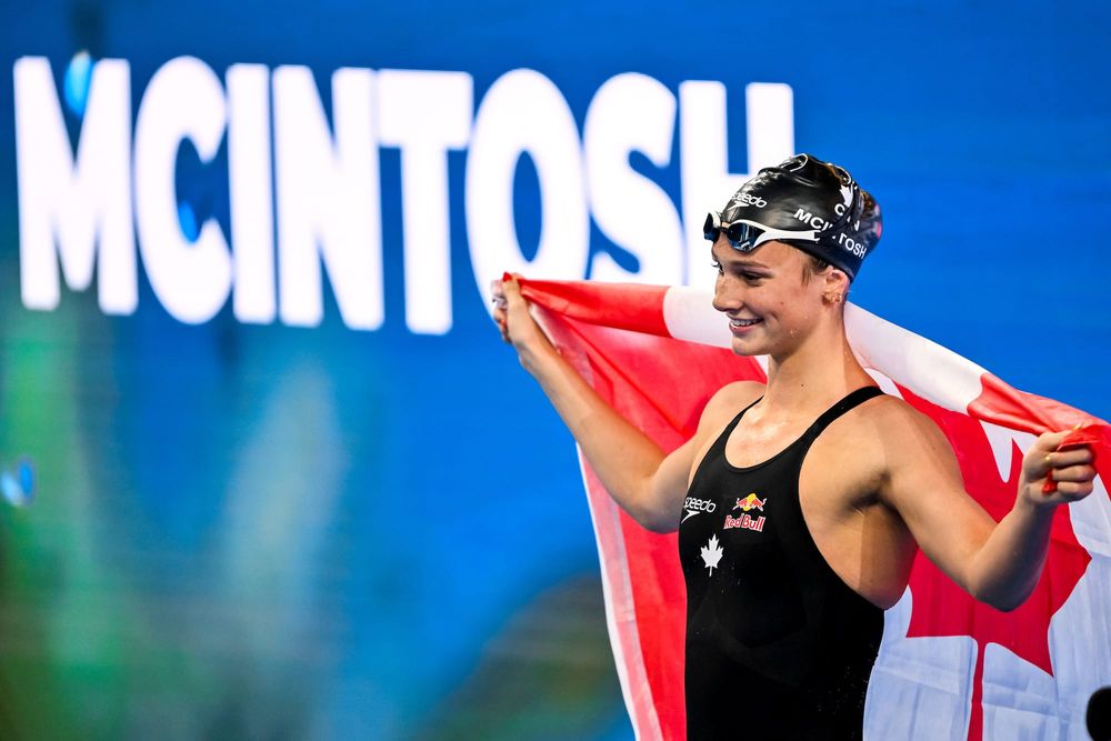 W200IM: McIntosh Leads Maple 1-3 Punch With Harvey, Alex Walsh With A Silver Lining - & Yu As Fast As The Champ Last Length 0.06 Shy Of Medal post image