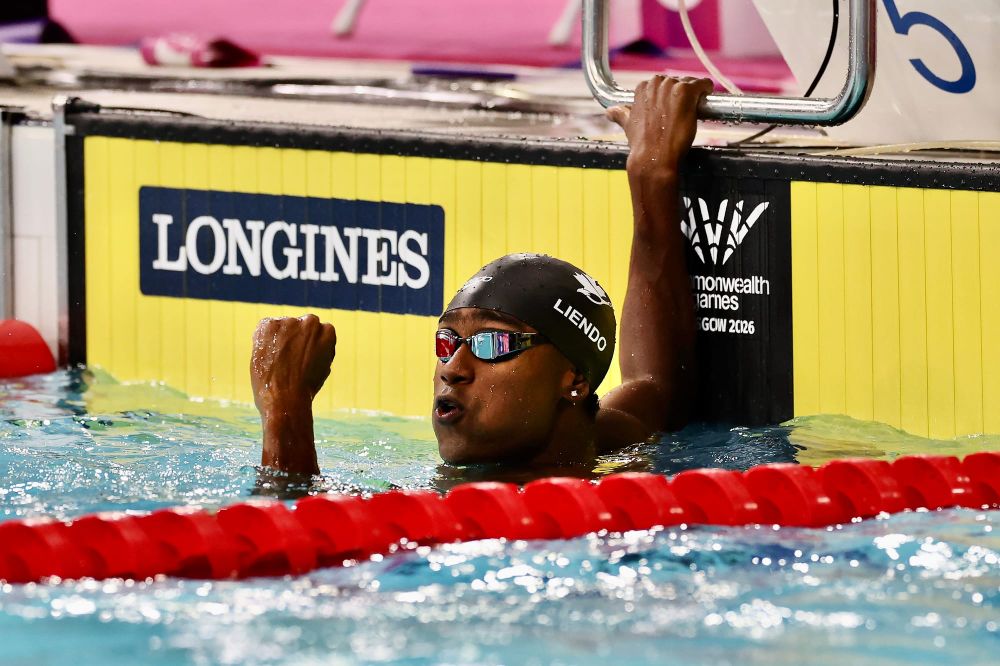 Liendo & Coetze Celebrate Games-Record Wins For Canada  & South Africa post image