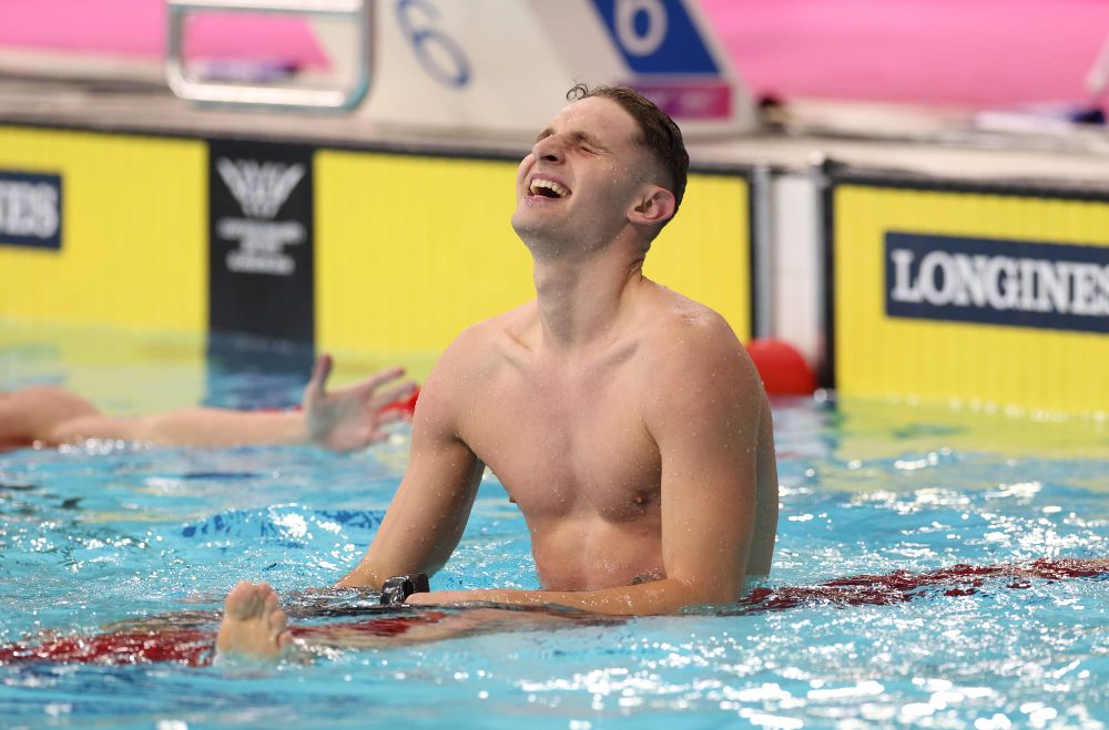 Clareburt Joins Mosse & Le Clos In Club Of 200 'Fly Crown Keepers post image