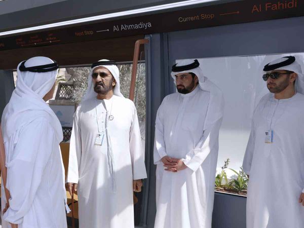 Mohammed bin Rashid Reviews RAILBUS at the World Government Summit