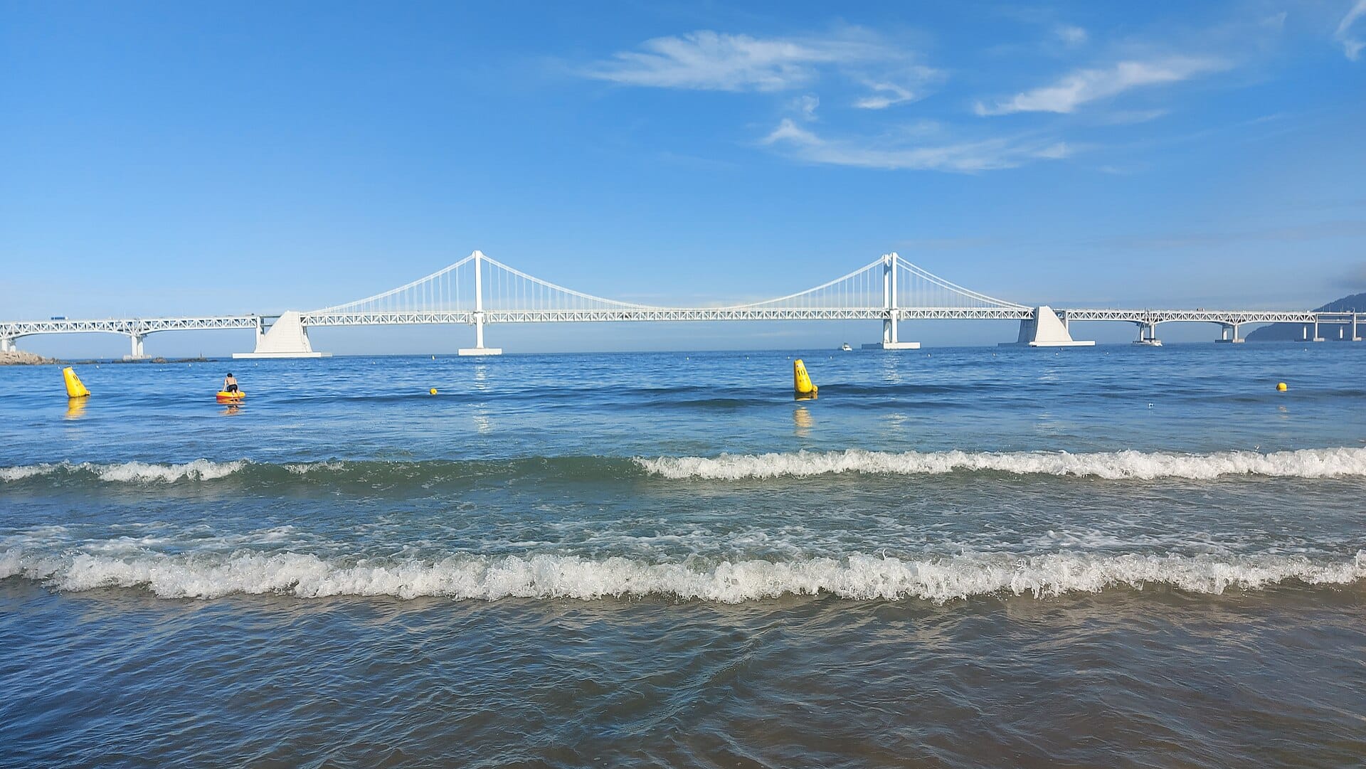 Gwangan Bridge over Gwangalli Beach, Busan