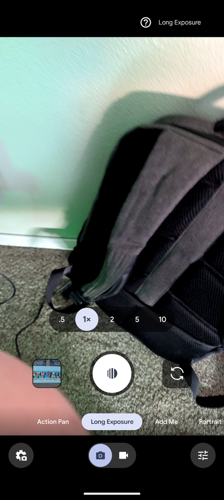 the Pixel camera mode carousel with Long Exposure selected