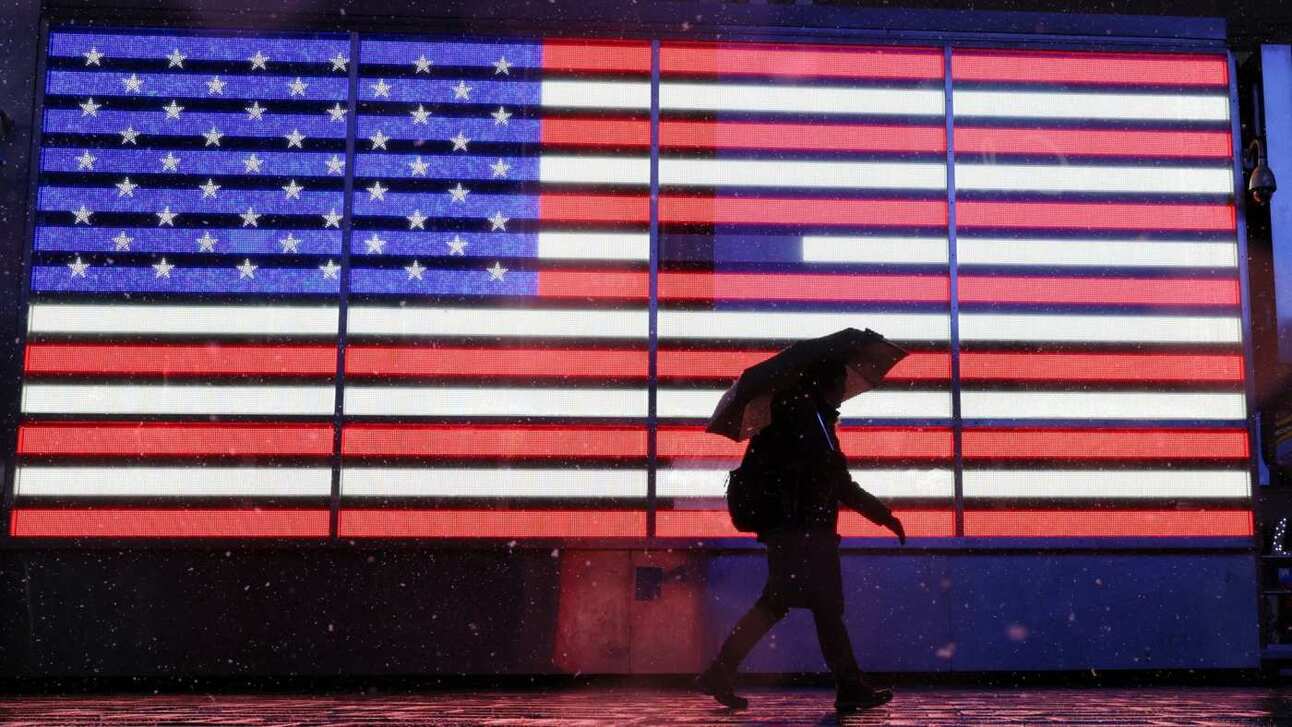 Photo: Brendan McDermid/Reuters via FT
