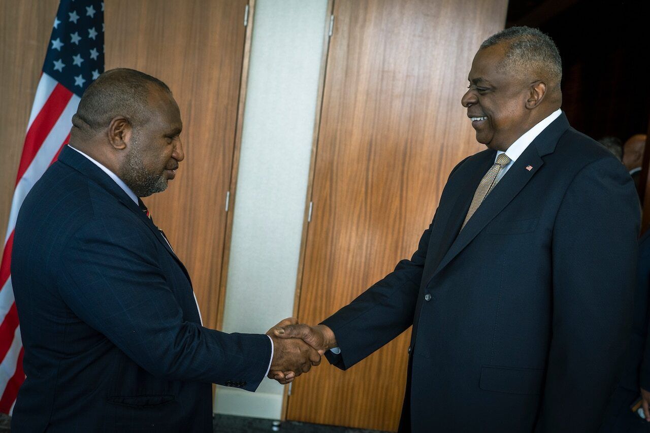 US defense secretary Lloyd Austin (right) with Papua New Guinean Prime Minister James Marape. Photo: Chad J. McNeeley/US State Department