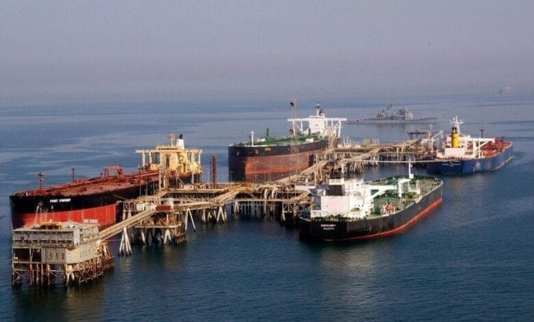 Oil tankers unloading. Photo via Splash247