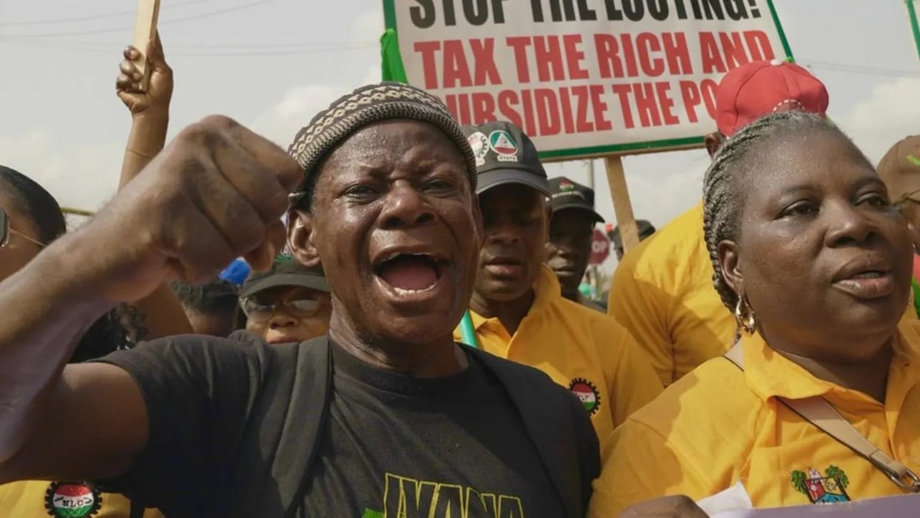 Nigerian union members demonstrate against rising prices. Photo: Gift Ufuoma/BBC