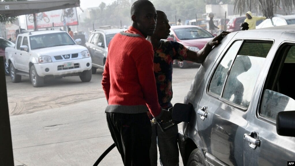 A fuel station in Kano, northwest Nigeria. Photo: AFP via VoA