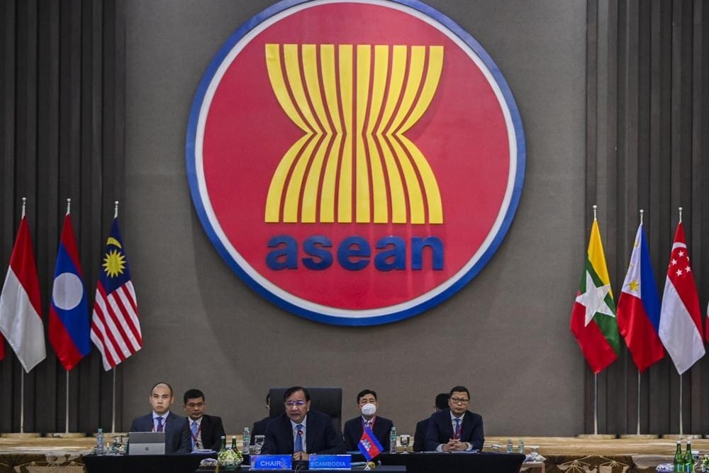 A special meeting of Southeast Asian foreign ministers at the Association of Southeast Asian Nations (ASEAN) Secretariat in Jakarta, Indonesia. Photo: Galih Pradipta, Indonesian Ministry of Foreign Affairs, via AP