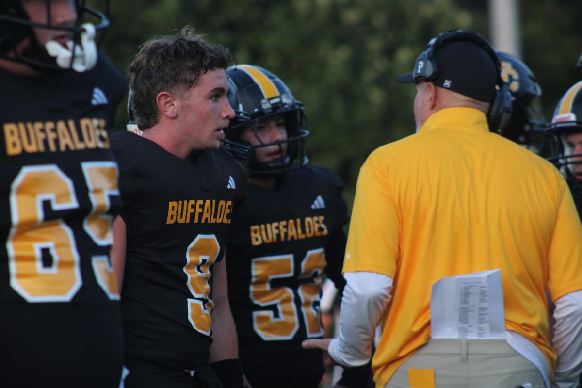 Buffaloes take win with last-minute comeback