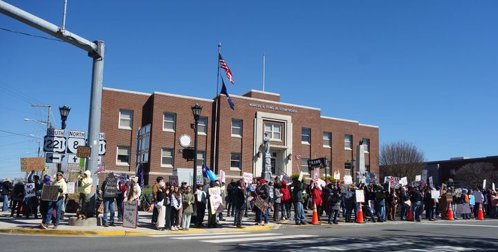 Hundreds gather in Floyd for third No Kings protest