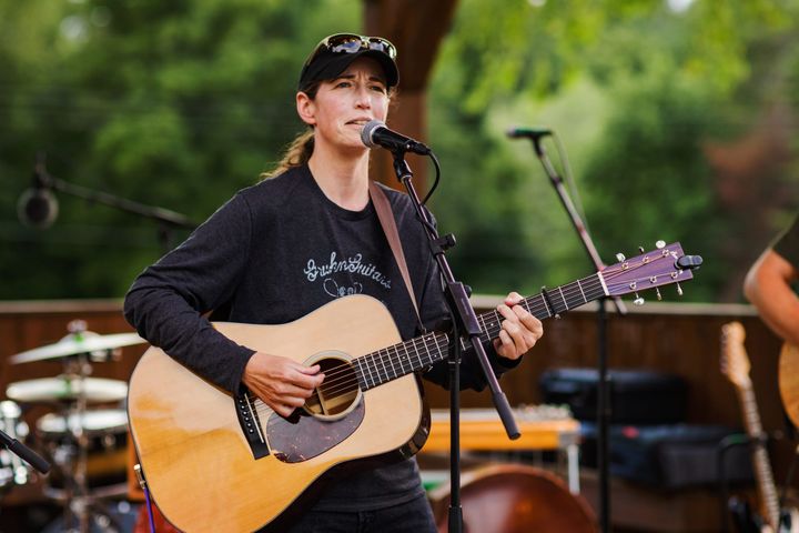 Local Artist Spotlight: Carrie Hinkley