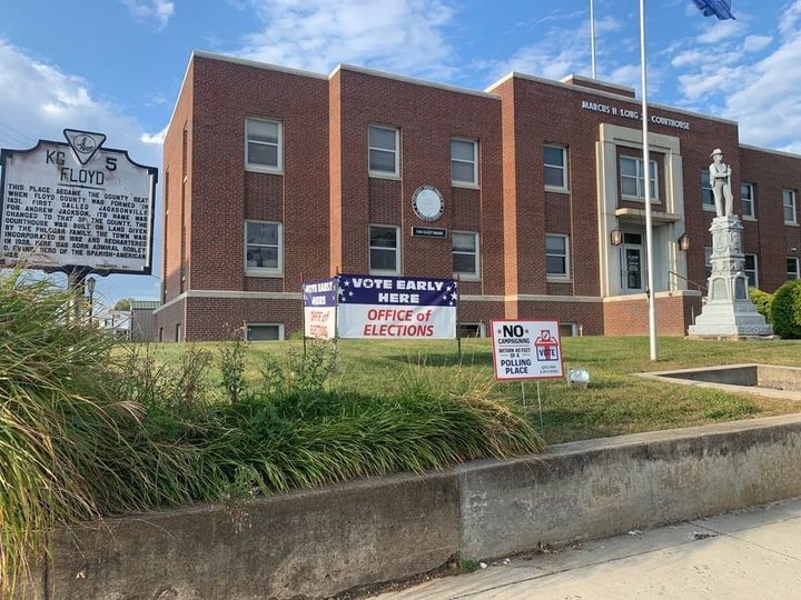 Candidates on the ballot for Town Council's Special Election: Thompson and Whitaker