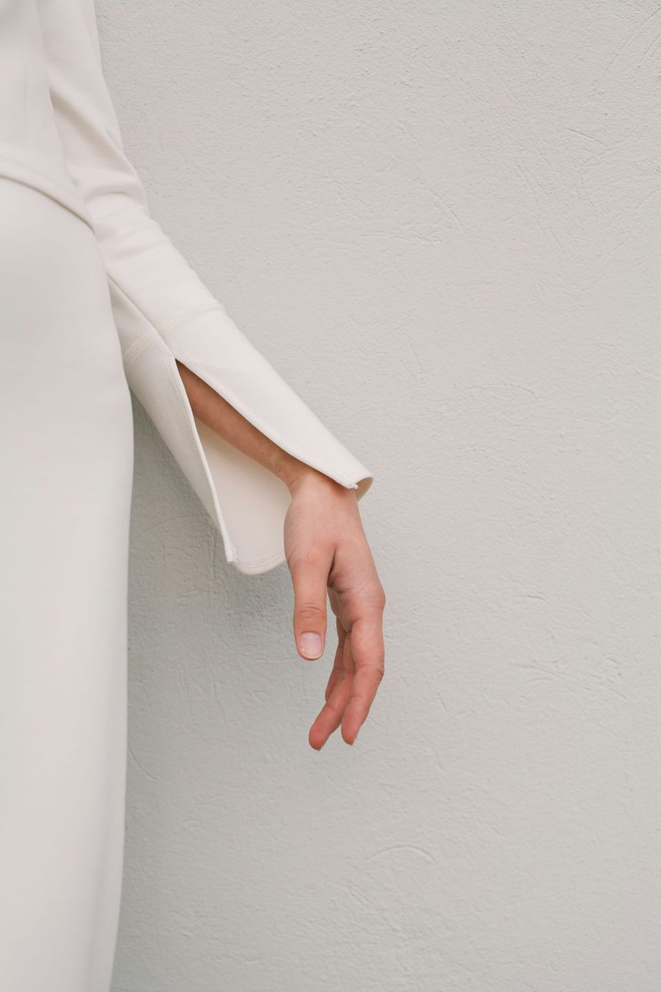 Meet 'Cloud Dancer,' the elevated neutral taking over 2026 wardrobes