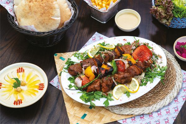 10 Best Halal Restaurants In Los Angeles