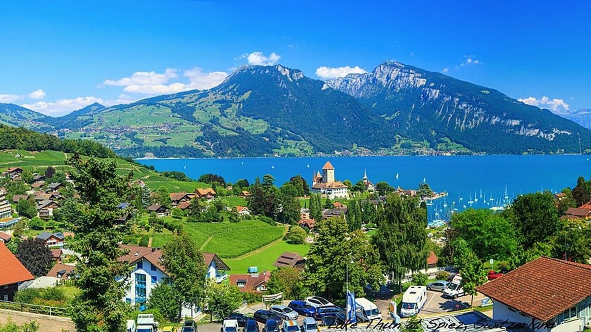 Symbolbild zum Thema leben spiez zwischen thunersee bergen