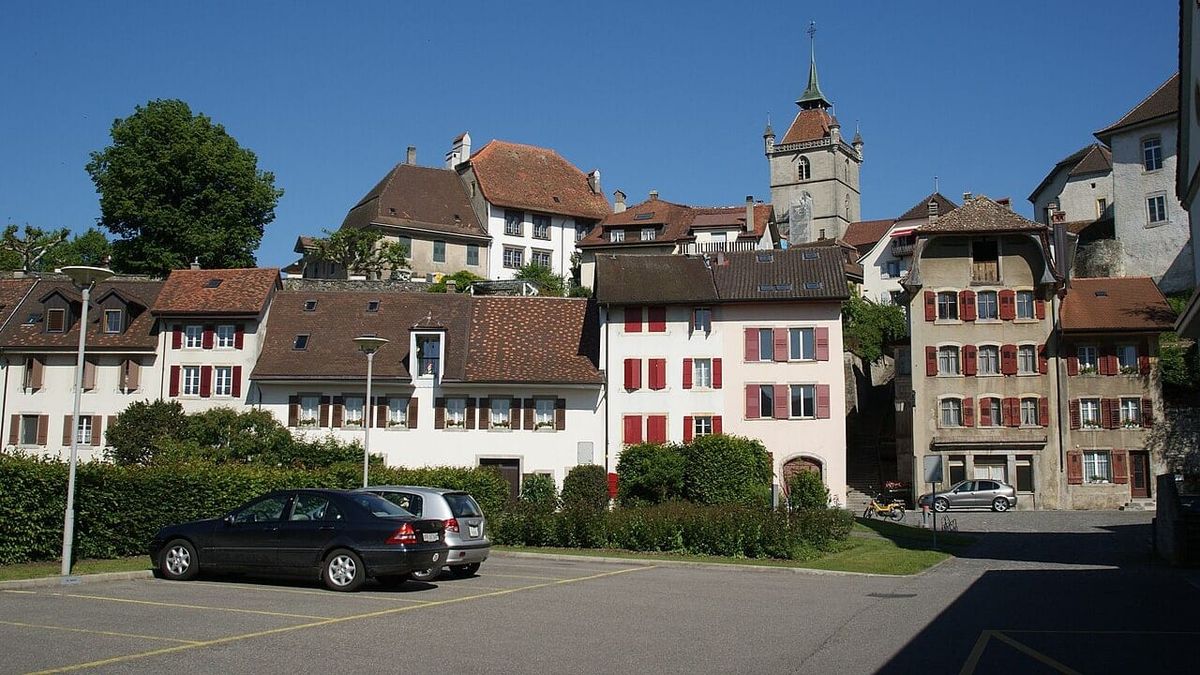 Symbolbild zum Thema leben estavayer-le-lac wohnen neuenburgersee hoher