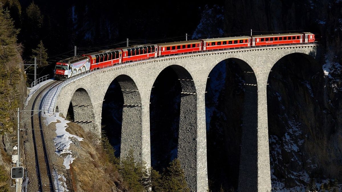 Symbolbild zum Thema schoensten bahnstrecken schweiz