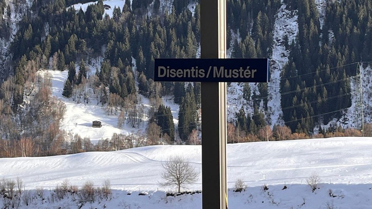 Symbolbild zum Thema leben disentis muster herzen surselva