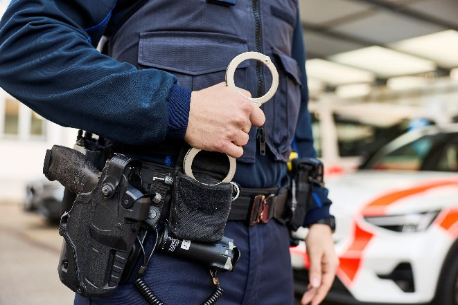 Solothurn: Mann nach tätlicher Auseinandersetzung verletzt – zwei mutmassliche Täter festgenommen (Zeugenaufruf)