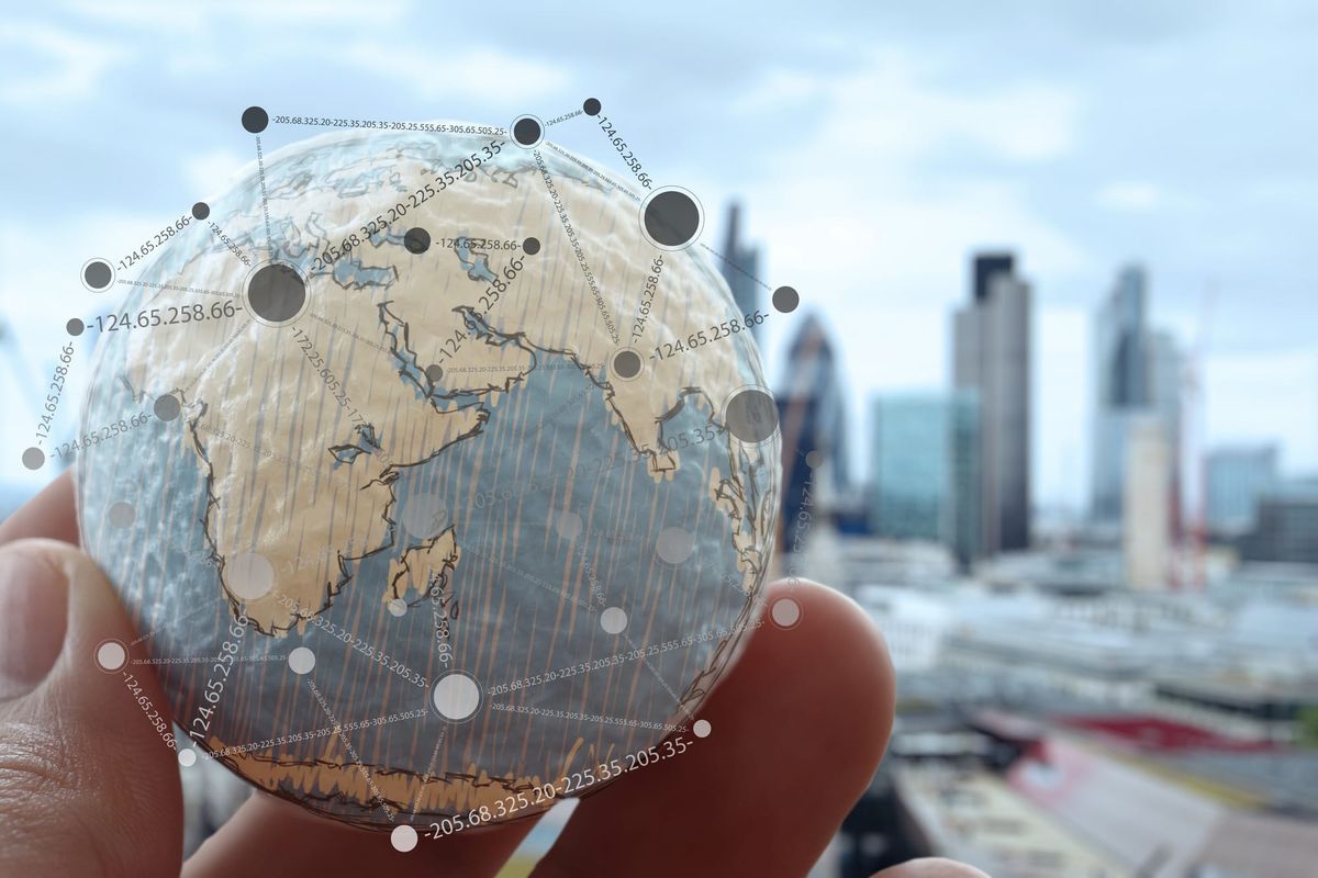 Economy 2026: Why Your Portfolio Needs a "Digital Shock Absorber"
