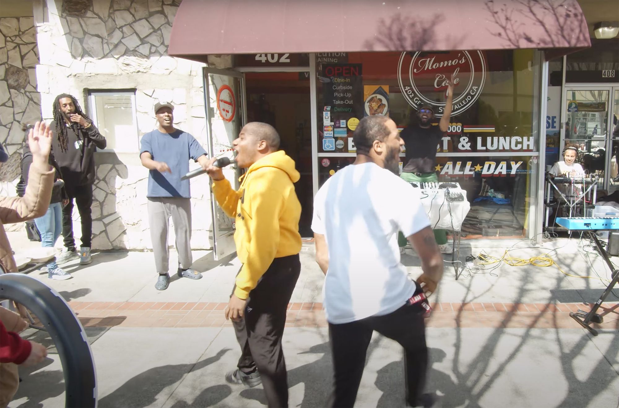 Vallejo rapper LaRussell makes Momo’s Café ‘pay what you want’ through end of year