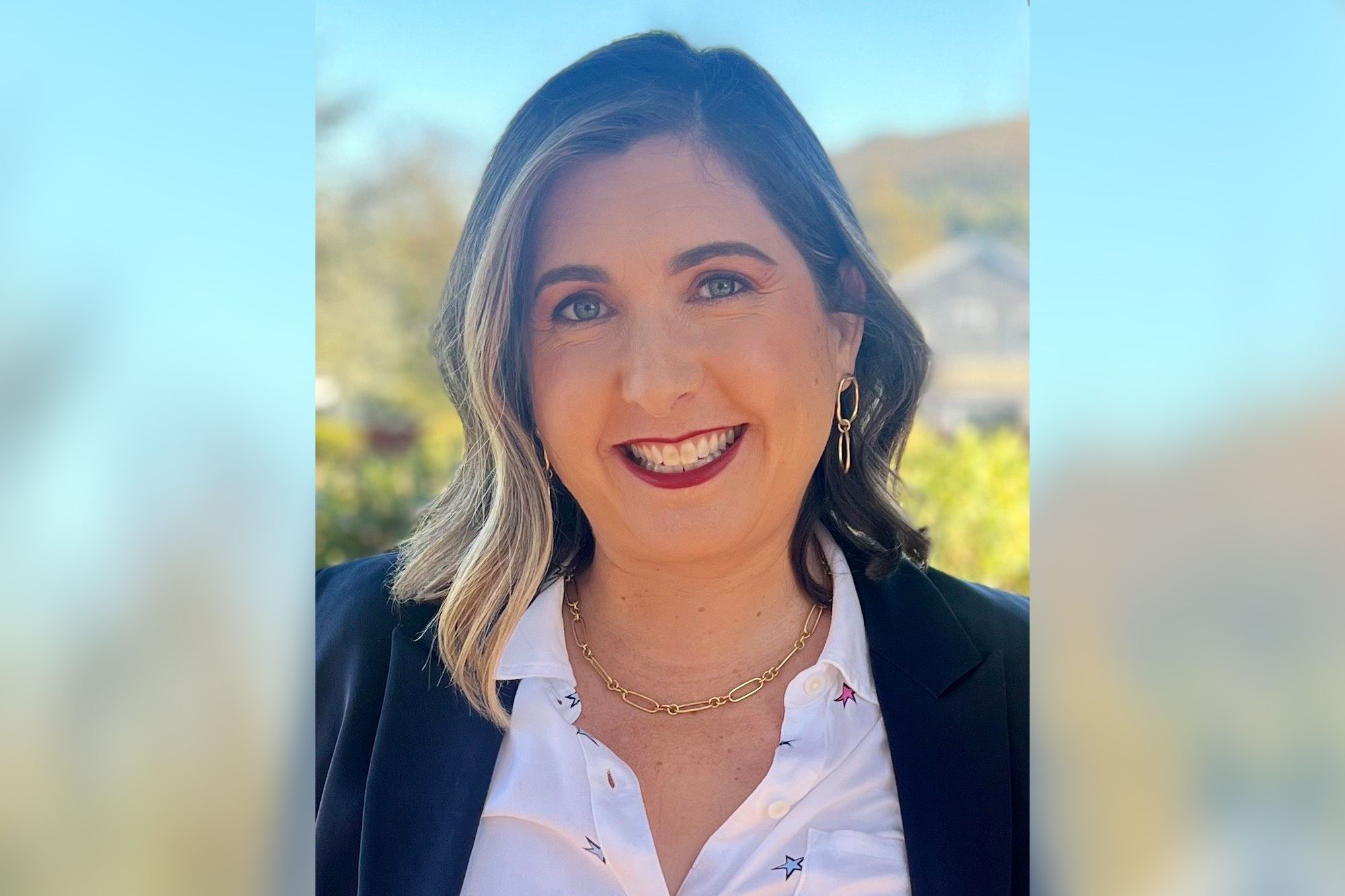 Amy Hirsh appears to win special Benicia school board election