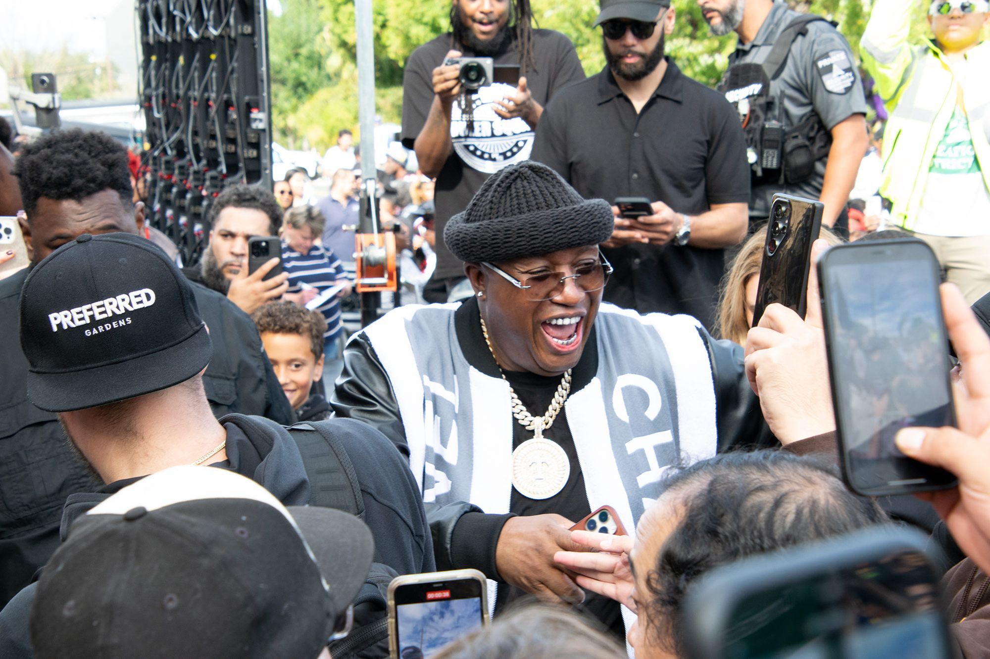 Vallejo honors E-40 with street renaming, key to city