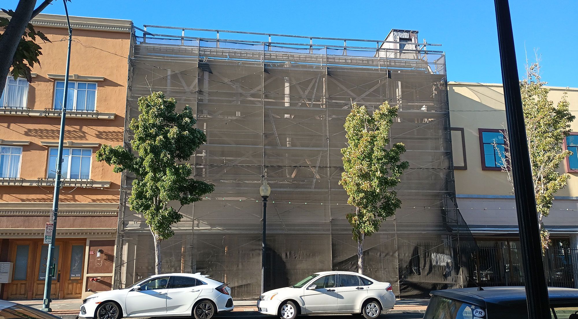 An Oakland cemetery’s ‘notorious’ Vallejo real estate