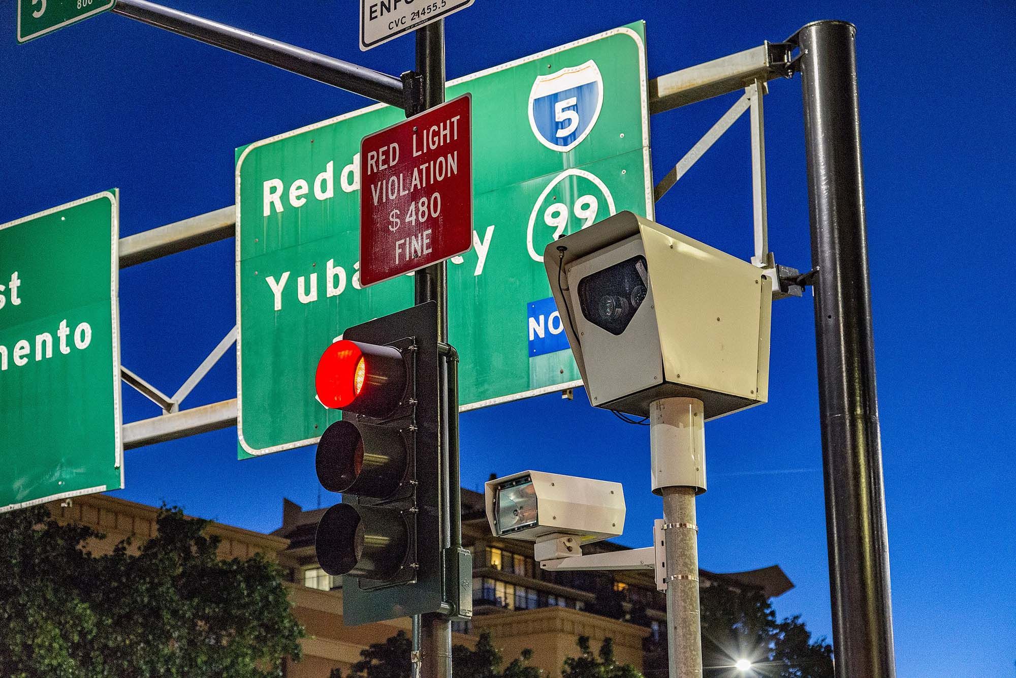 Vallejo exploring use of red light cameras to catch traffic violations