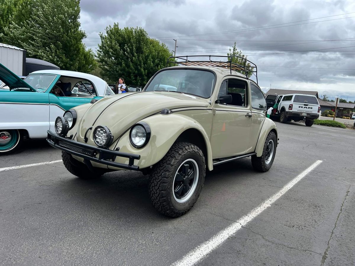 History meets horsepower at Dreamworks car show, raising funds for Relay for Life