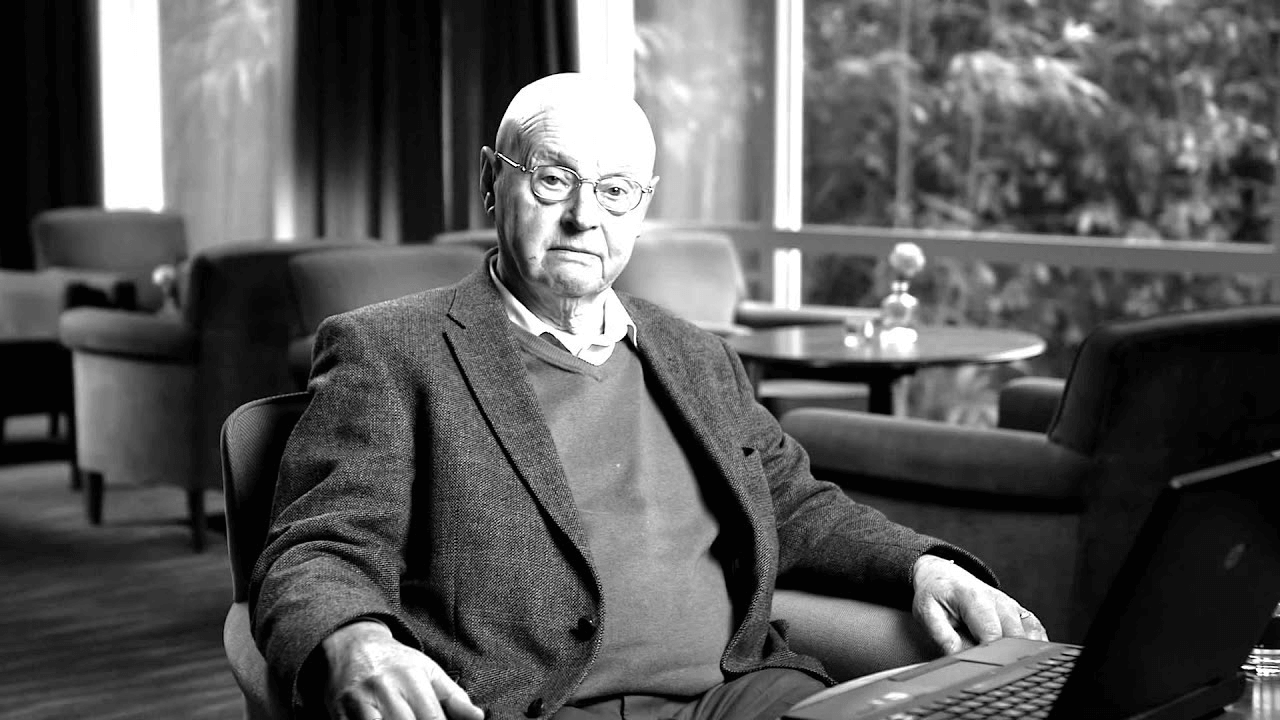 La distancia al poder y nuestro CEO austríaco