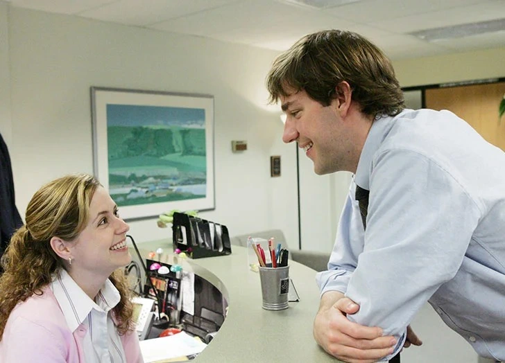 ¿Cómo ahorrar para viajar? Pareja que gasta junta se mantiene unida