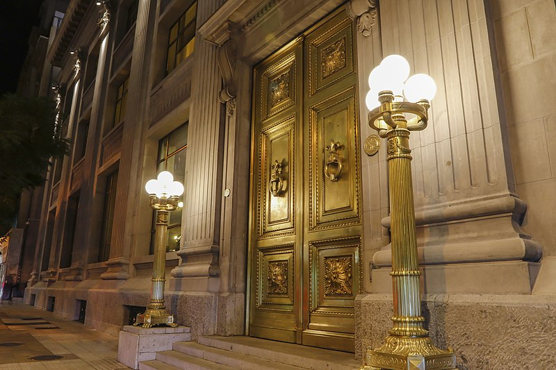 Banco prevenido vale por dos: la exigencia de capital que activó el banco central