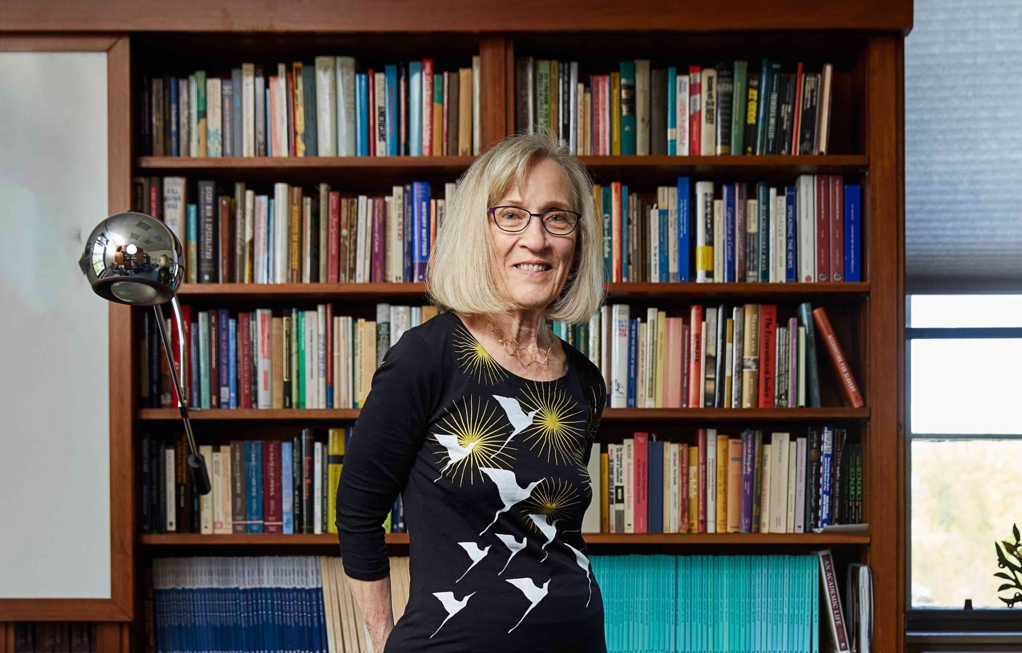 ¿Cuándo entraron las mujeres al mercado laboral? Claudia Goldin gana el nobel de economía