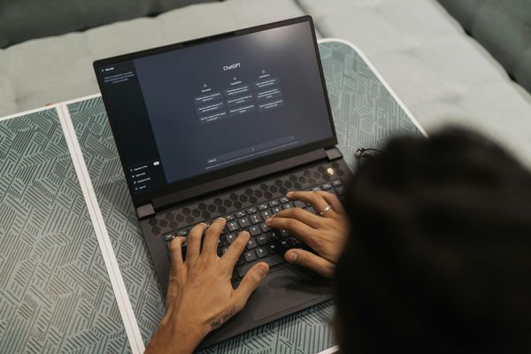 From Data to Deals: How AI Helps Interior Product Brands Identify and Win New Accounts