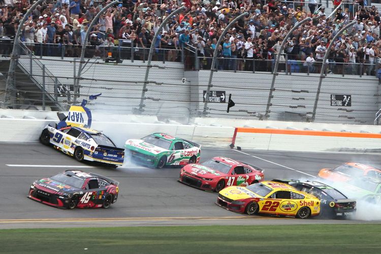 Daytona 500 Ratings Jump 13% After Reddick’s Dramatic Finish