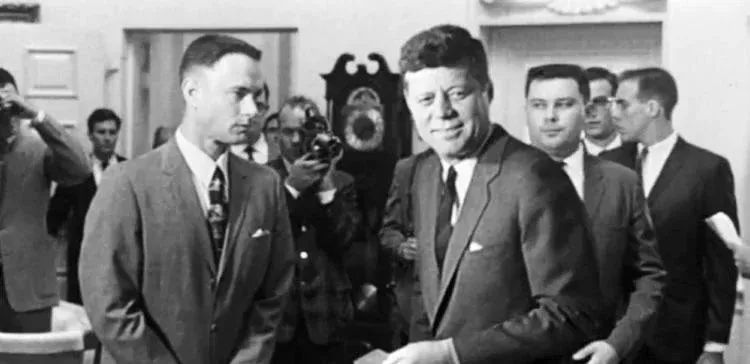 Forrest Gump at 30: Defund, Forrest, Defund