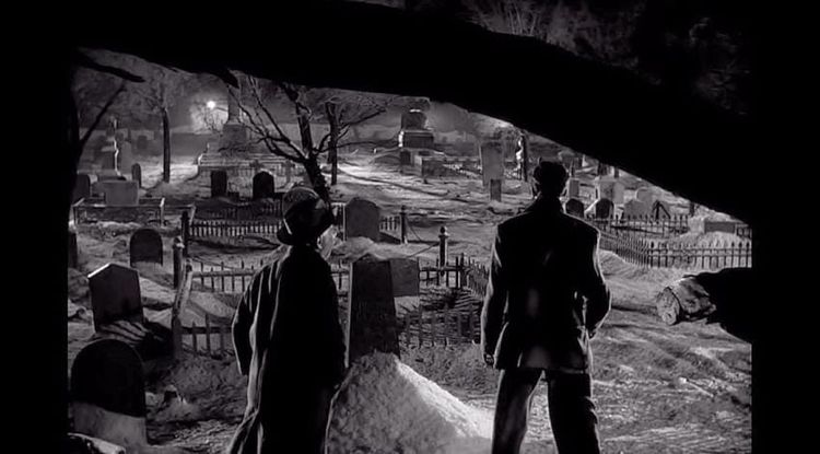 It's a Wonderful Life: Social, Media