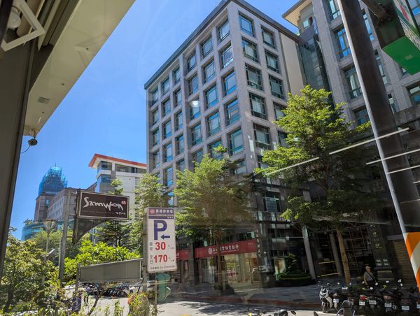 Bridging the Hypervisor Gap: A Deep Dive into Hyper-V Drivers for Linux-to-Azure Migrations