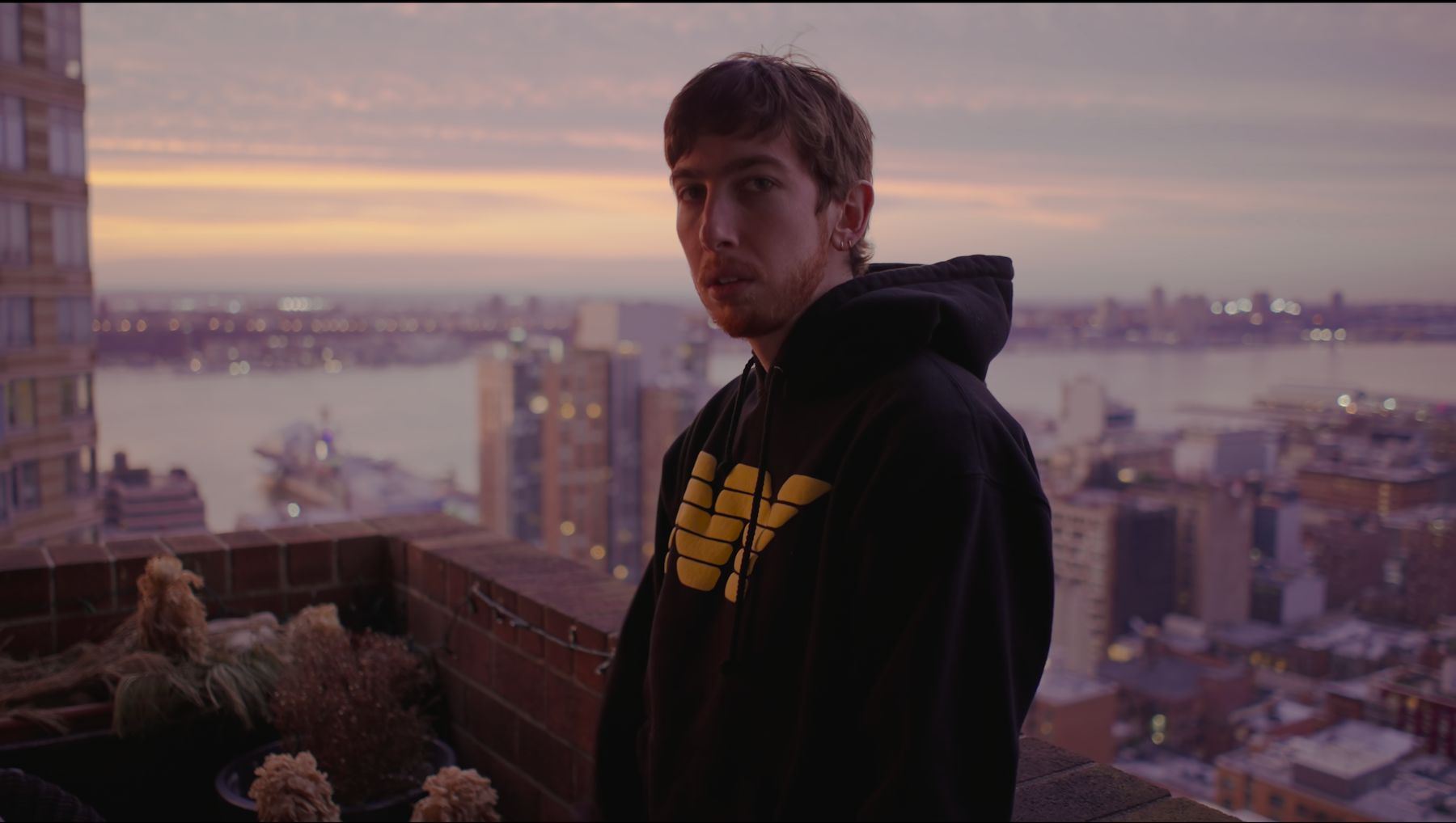 NEW VIDEO OUT NOW - Back to Jame-o