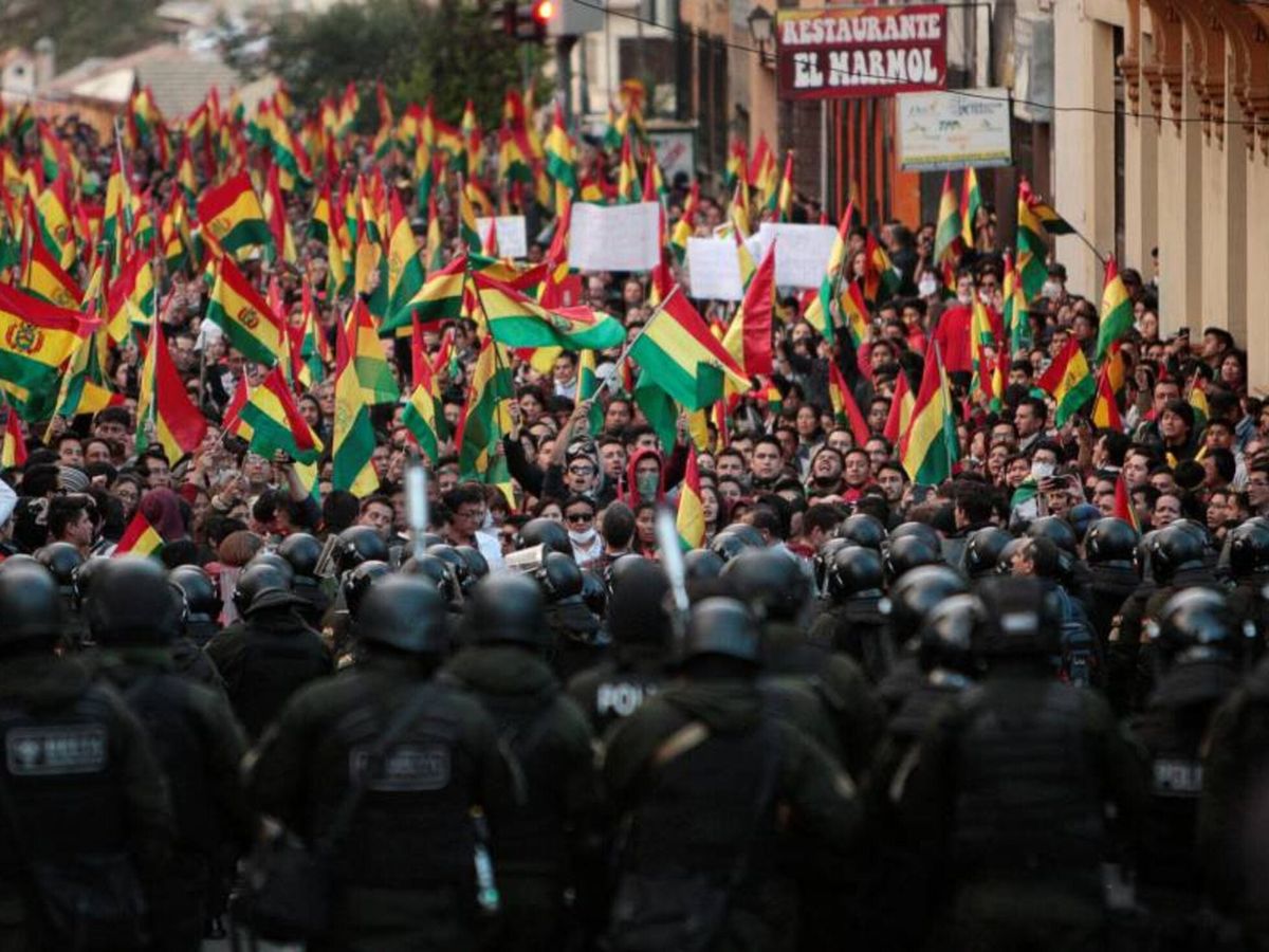 Bolivia al borde del colapso: tres semanas sin salida