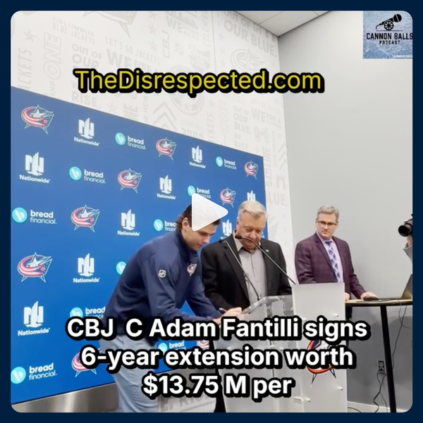 Adam Fantilli plants his skates