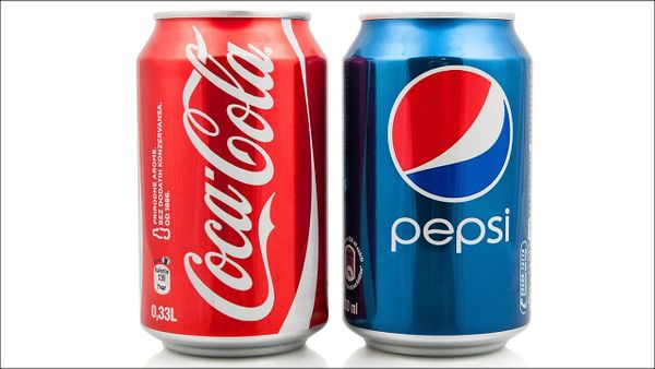 Brilliant marketing spots: not a word about the product nor its features