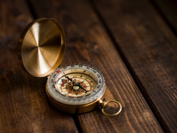 January 2023 - being contrarian, mindlessness, unitasking, and the secret to engagement