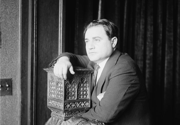 Beniamino Gigli: The Extraordinary Voice of an Italian Opera Legend